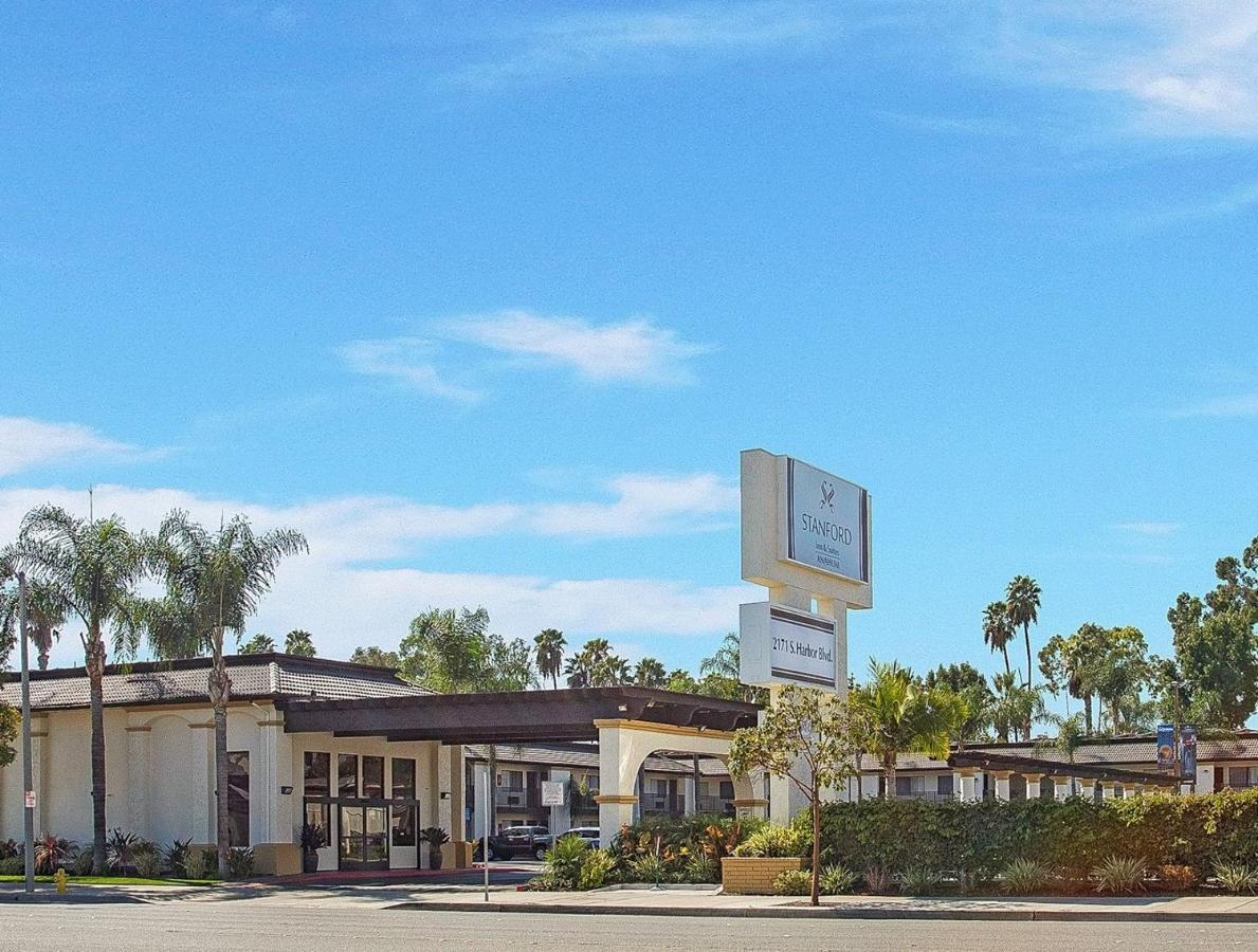 Stanford Inn & Suites Anaheim Zewnętrze zdjęcie